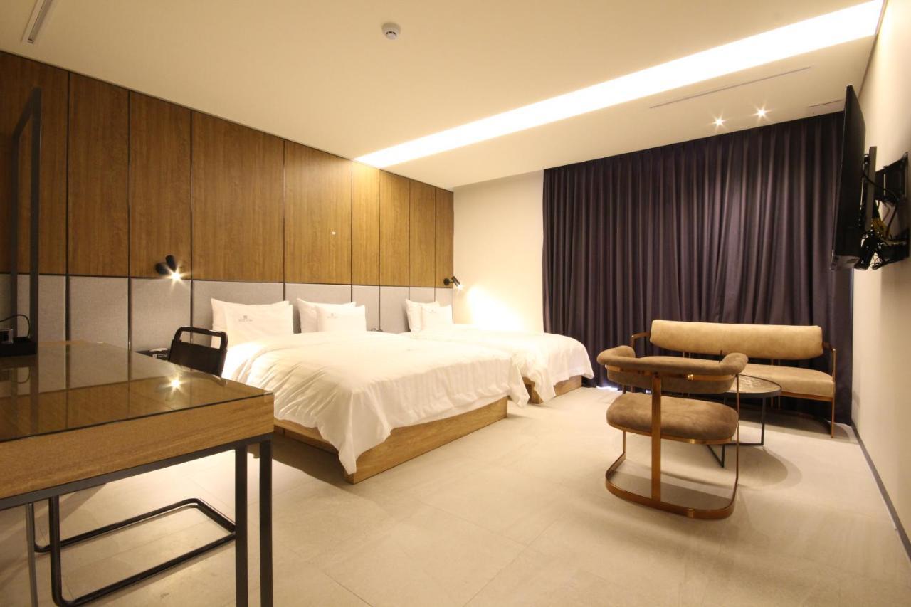 Hotel Eco Stay Jeonju Eksteriør billede