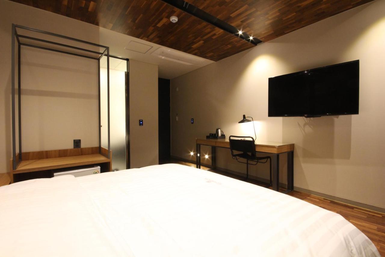 Hotel Eco Stay Jeonju Eksteriør billede