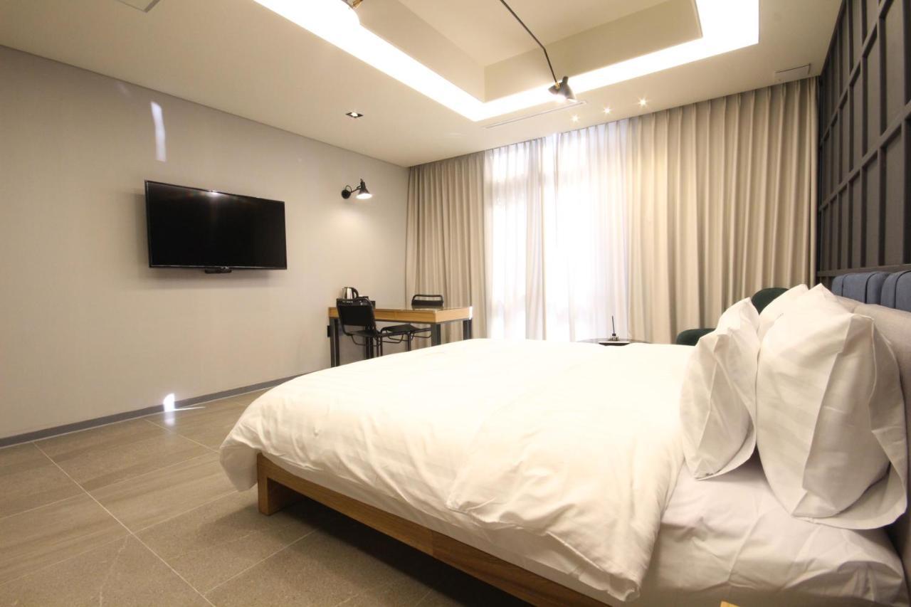 Hotel Eco Stay Jeonju Eksteriør billede