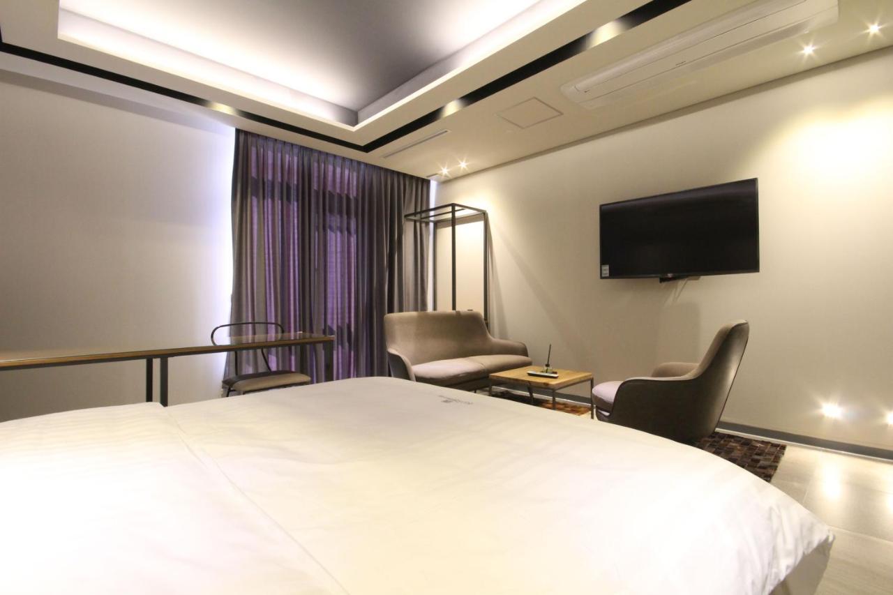 Hotel Eco Stay Jeonju Eksteriør billede