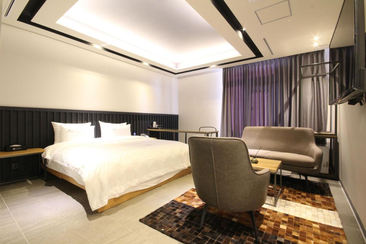 Hotel Eco Stay Jeonju Eksteriør billede