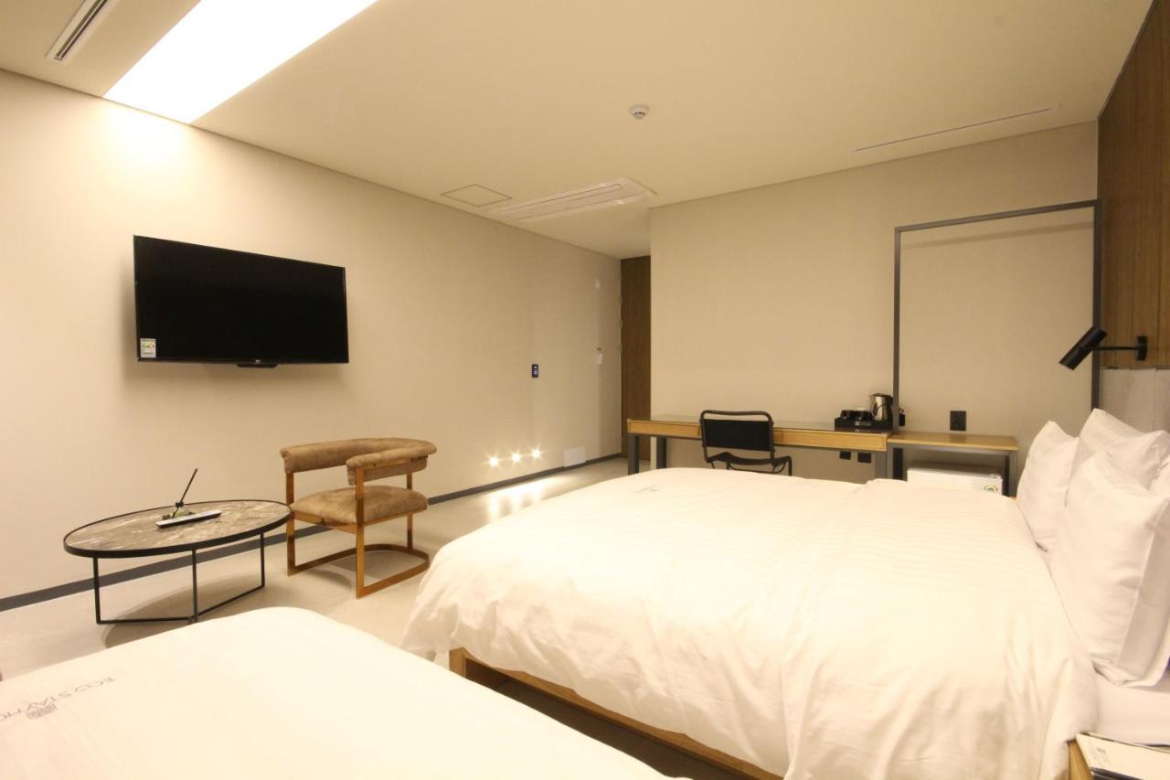 Hotel Eco Stay Jeonju Eksteriør billede