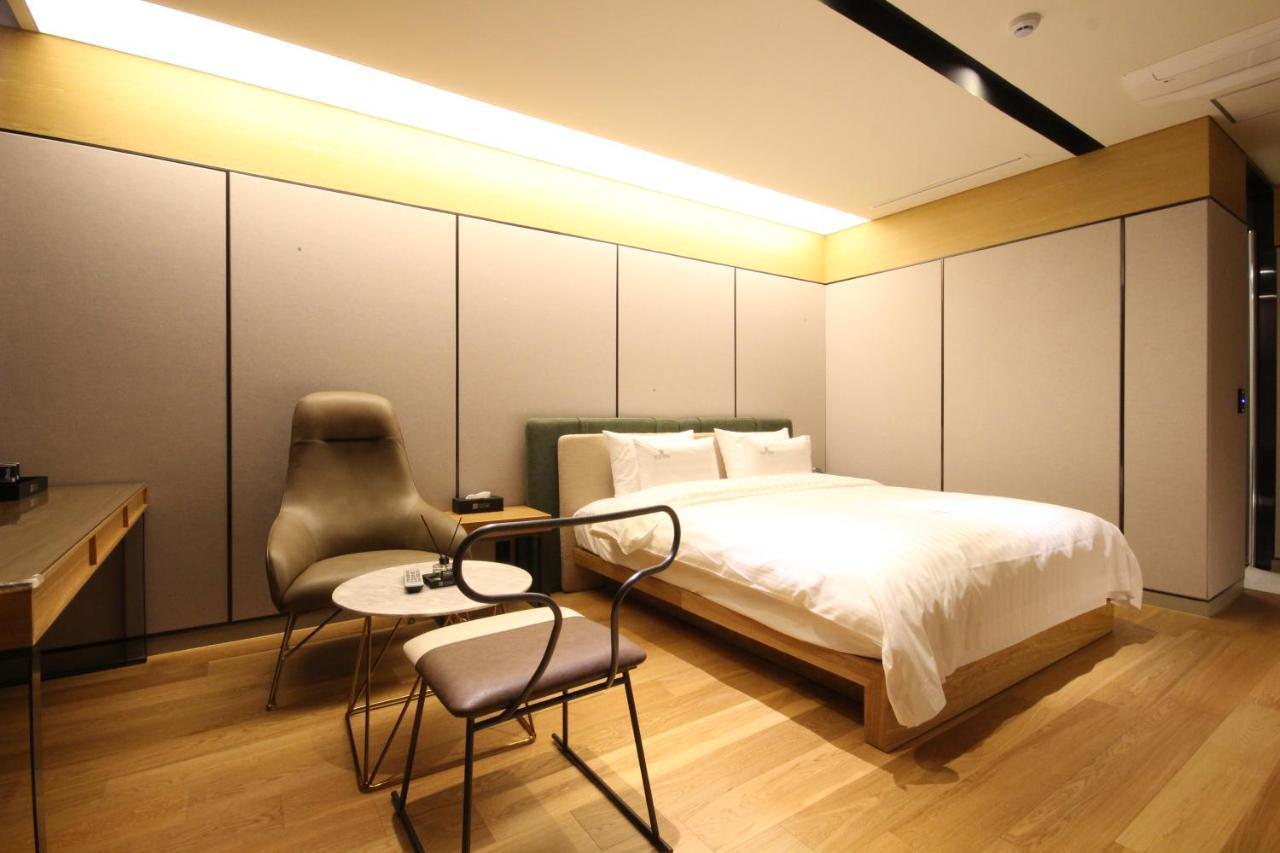 Hotel Eco Stay Jeonju Eksteriør billede