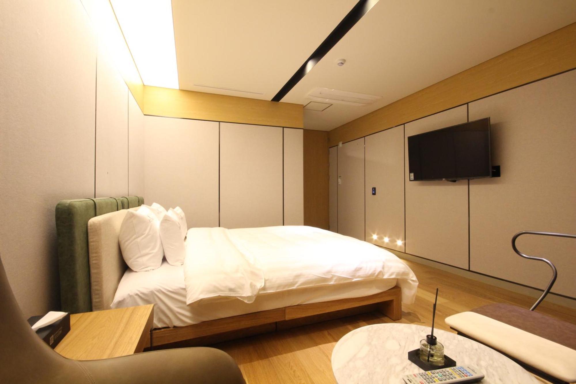Hotel Eco Stay Jeonju Eksteriør billede